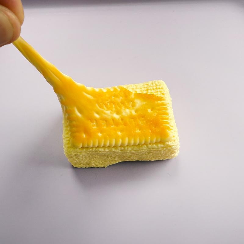 taonini ツルツル  中 バタービスケットです 泥感　手作り無毒 食品級シリコン スクイーズ ゆっくりとした反動でストレス解消になるおもちゃ