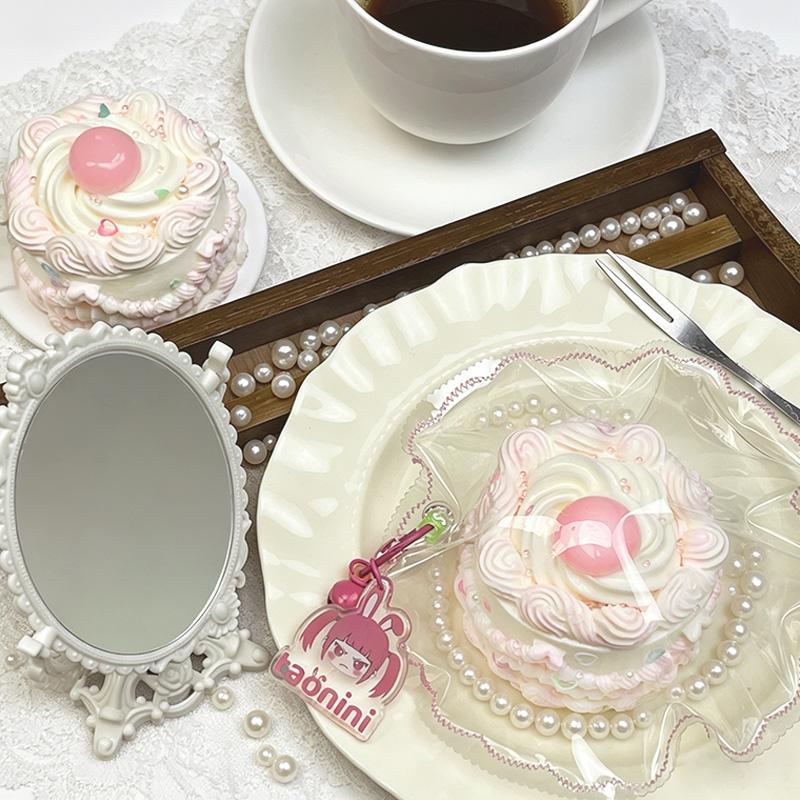 3 個ご購入につき 1 個進呈「絞りクリームケーキ」　taonini 絞りクリームケーキ  泥感じ　手作り無毒 食品級シリコン スクイーズ 伸張玩具 スクイーズ ゆっくりとした反動でストレス解消になるおもちゃ