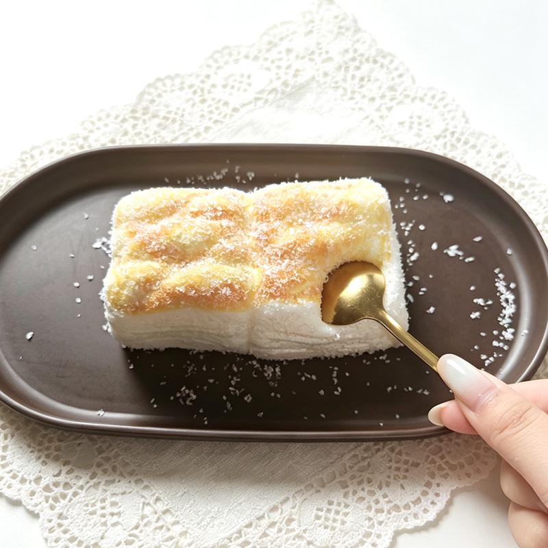 二つ入りツイスト食パンtaonini 二つ入りツイスト食パン 泥感　ツルツル 手作り無毒 食品級シリコン スクイーズ ゆっくりとした反動でストレス解消になるおもちゃ