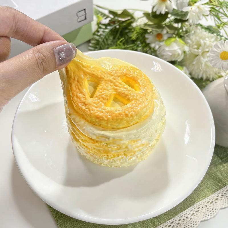 3 個ご購入で 1 個無料taonini バターの巻き クリームの感触　手作り無毒 食品級シリコン スクイーズ，ゆっくりとした反動でストレス解消になるおもちゃ