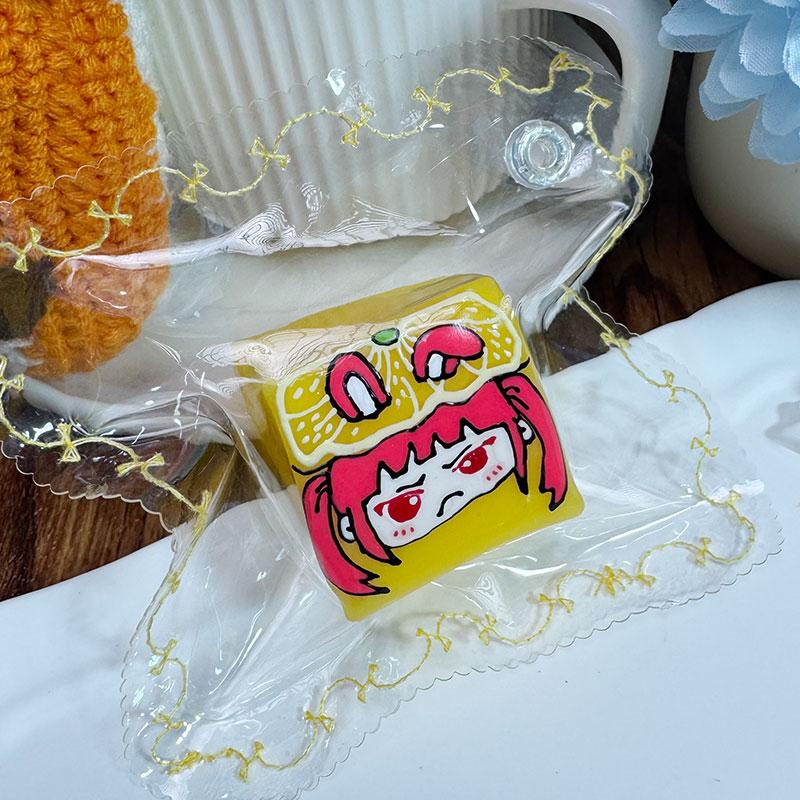 3 個ご購入につき 1 個進呈「ランダムフルーツ味 タオニニ」　taonini ランダムフルーツ味 タオニニ　手作り無毒 食品級シリコン スクイーズ 伸張玩具 スクイーズ ゆっくりとした反動でストレス解消になるおもちゃゆっくりとした反動でストレス解消になるおもちゃ