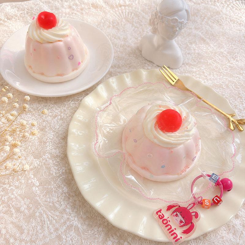 3 個ご購入につき 1 個進呈チェリープリン　taonini チェリープリン　手作り無毒 食品級シリコン スクイーズ ゆっくりとした反動でストレス解消になるおもちゃゆっくりとした反動でストレス解消になるおもちゃ